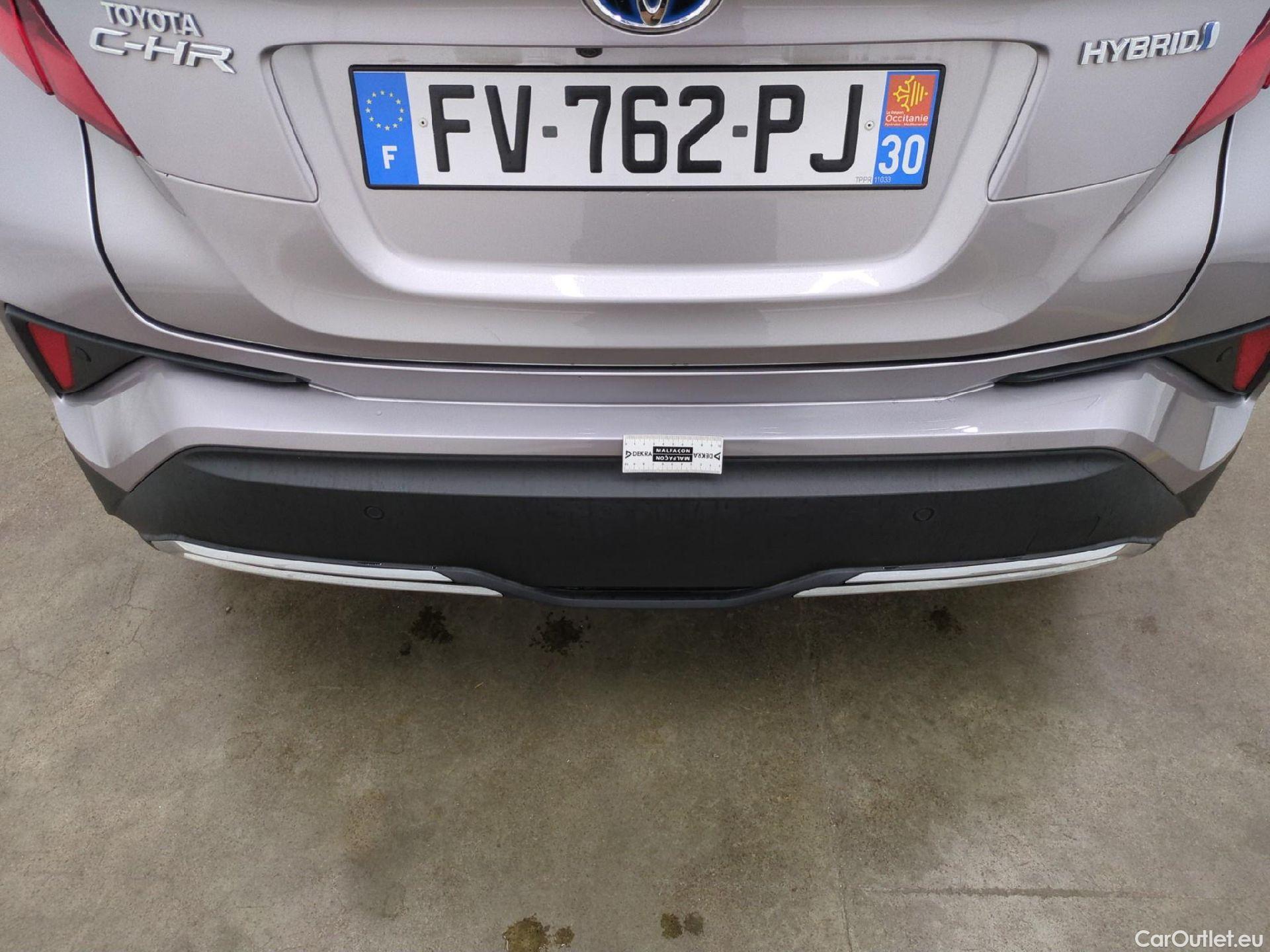  Toyota  C-HR TOYOTA  / 2016 / 5P / SUV 2.0 HYBRIDE 184 GRAPHIC #28