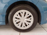  Toyota  Yaris TOYOTA  / 2020 / 5P / BERLINA HYBRID BUSINESS MY20 #17