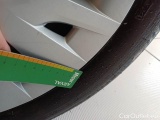  Toyota  Yaris TOYOTA  / 2020 / 5P / BERLINA HYBRID BUSINESS MY20 #102