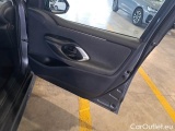  Toyota  Yaris TOYOTA  / 2020 / 5P / BERLINA HYBRID BUSINESS MY21 #88