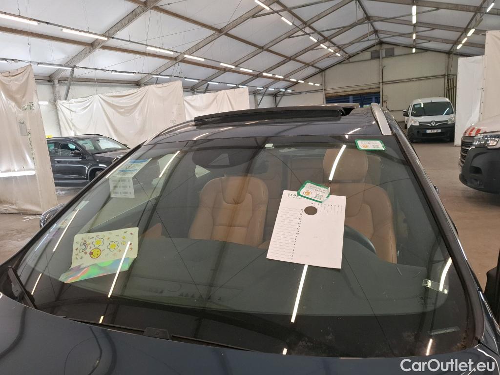  Volvo  XC60 VOLVO  5p SUV T8 TWE 390 Geartronic 8 Business Exe #1