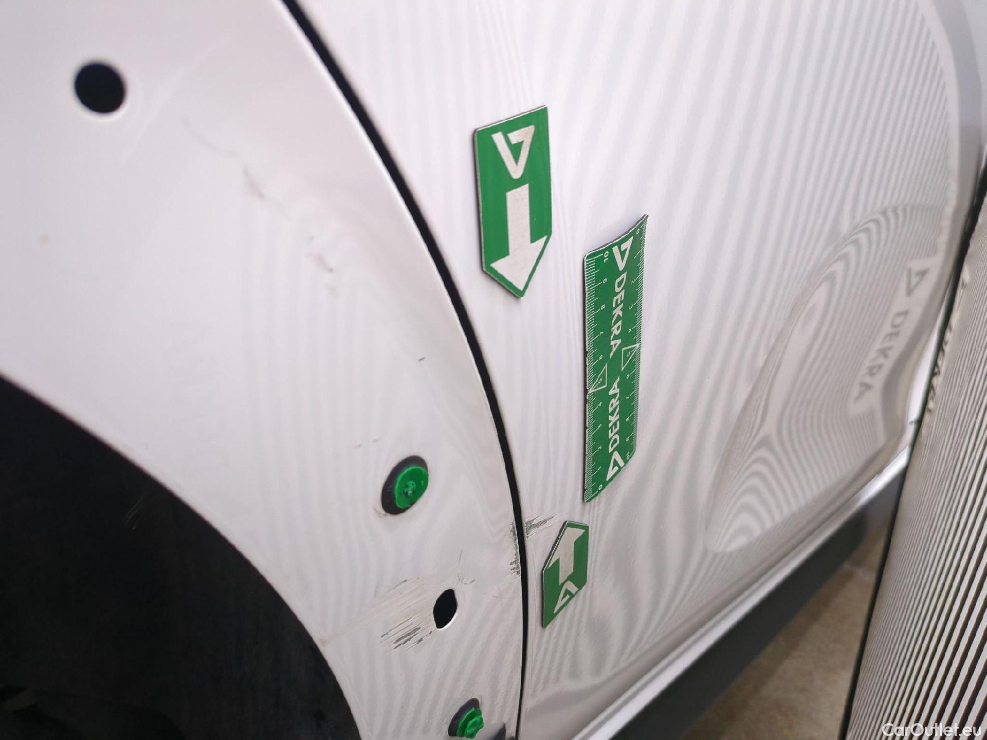  Citroen  C3 CITROEN  / 2020 / 5P / Berline PureTech 83 S&S BVM Feel Pack #56