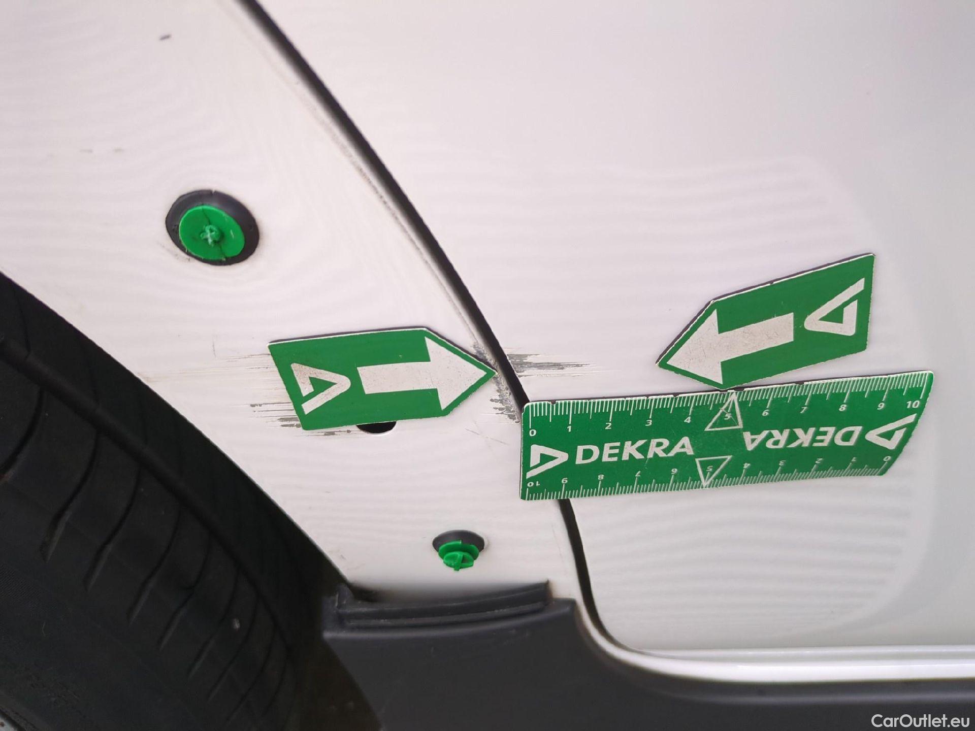  Citroen  C3 CITROEN  / 2020 / 5P / Berline PureTech 83 S&S BVM Feel Pack #57
