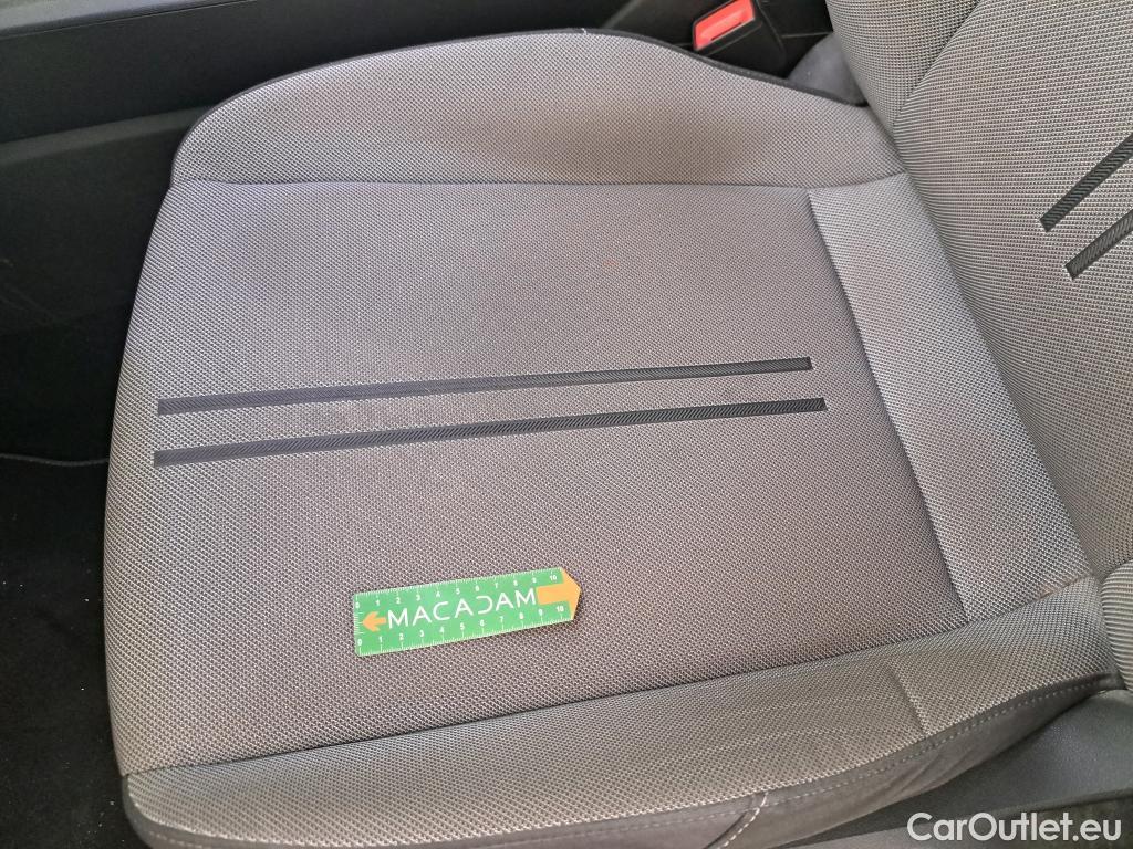  Seat  Leon  Sportstourer Business 2.0 TDI 150CV BVA7 E6d #32