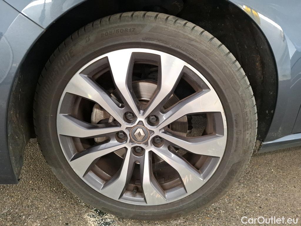 Renault  Megane RENAULT Mégane Berline / 2020 / 5P / Berline techno TCe 140 EDC #39