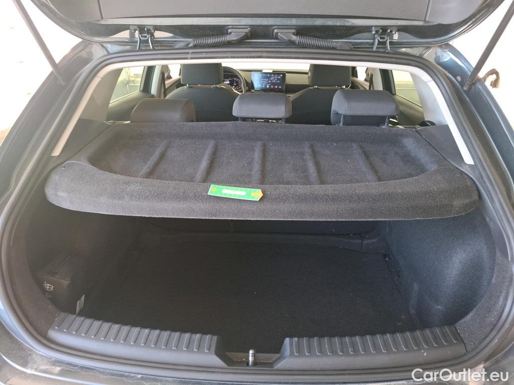  Seat  Leon SEAT  / 2020 / 5P / Berline 1.0 TSI 110 S&S Style Business #11