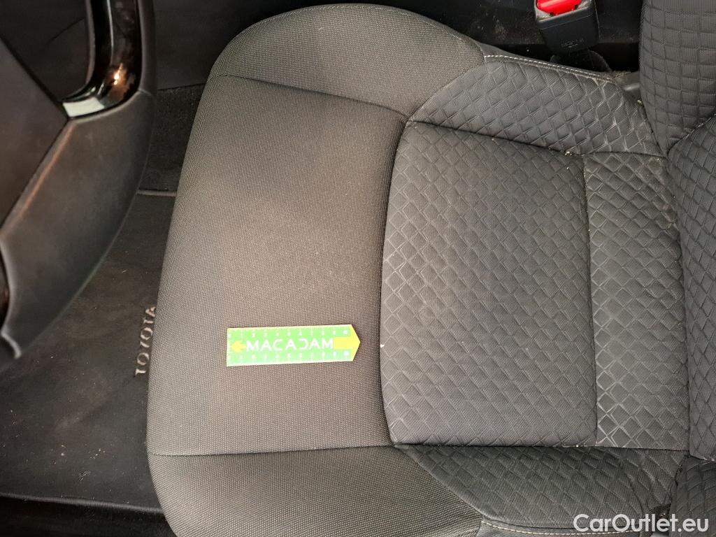  Toyota  C-HR TOYOTA  / 2016 / 5P / SUV 1.8 Hybride 122 Dynamic Ultimate #11