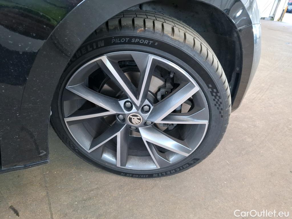  Skoda  Superb  Break SportLine 2.0 TDI 150CV BVA7 E6d #32