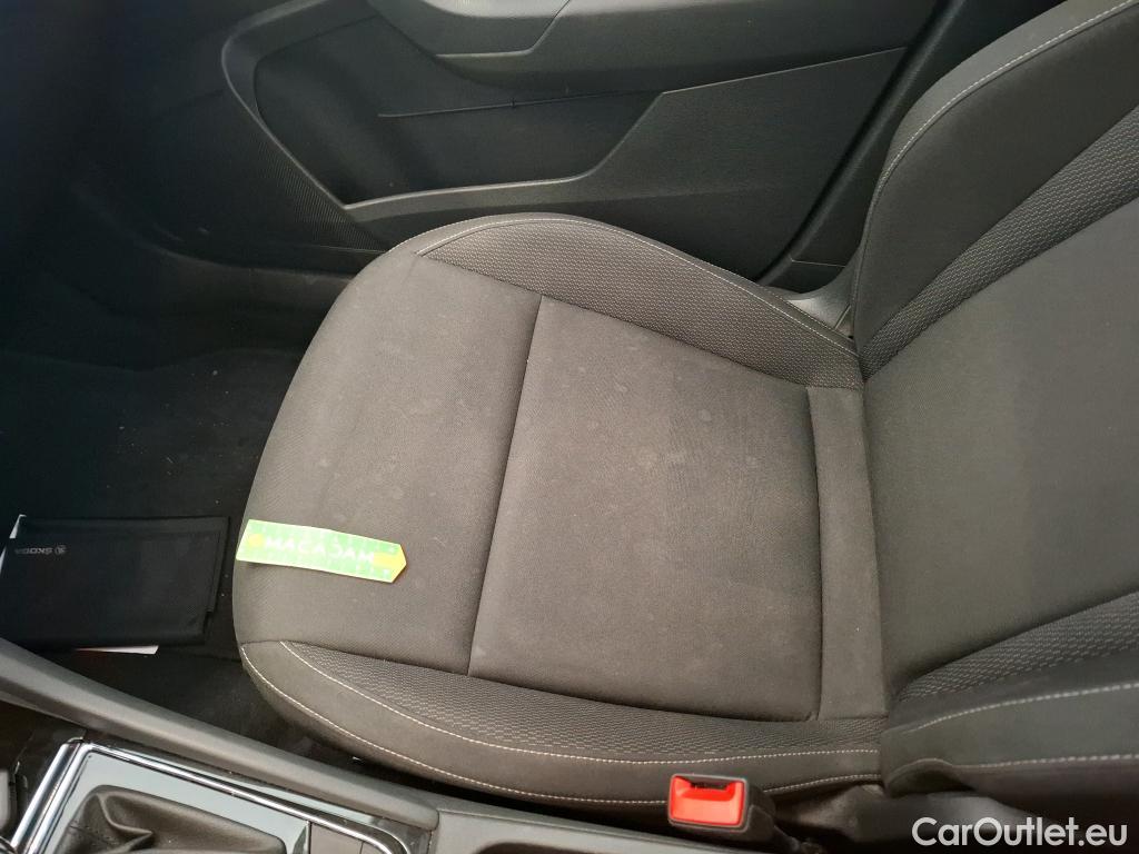 Skoda  Karoq SKODA  2017 5P SUV 2 0 TDI 116ch DSG7 Business #28