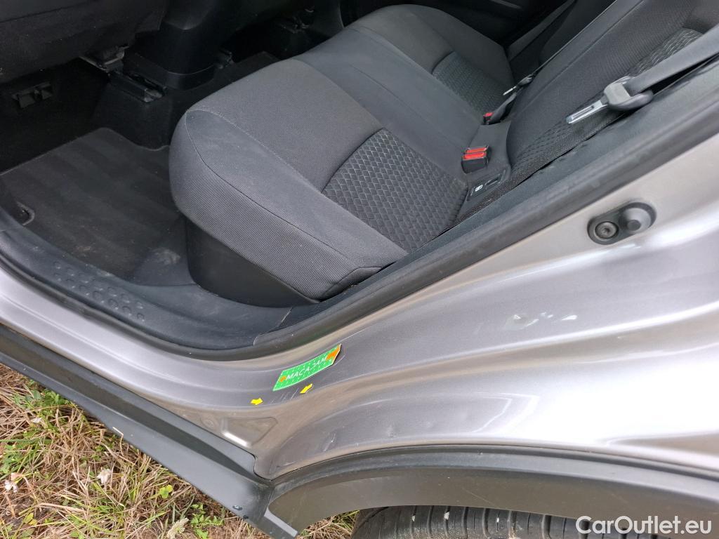 Toyota  C-HR TOYOTA  / 2016 / 5P / SUV 2.0 Hybride 184 Dynamic Business Stage A #8