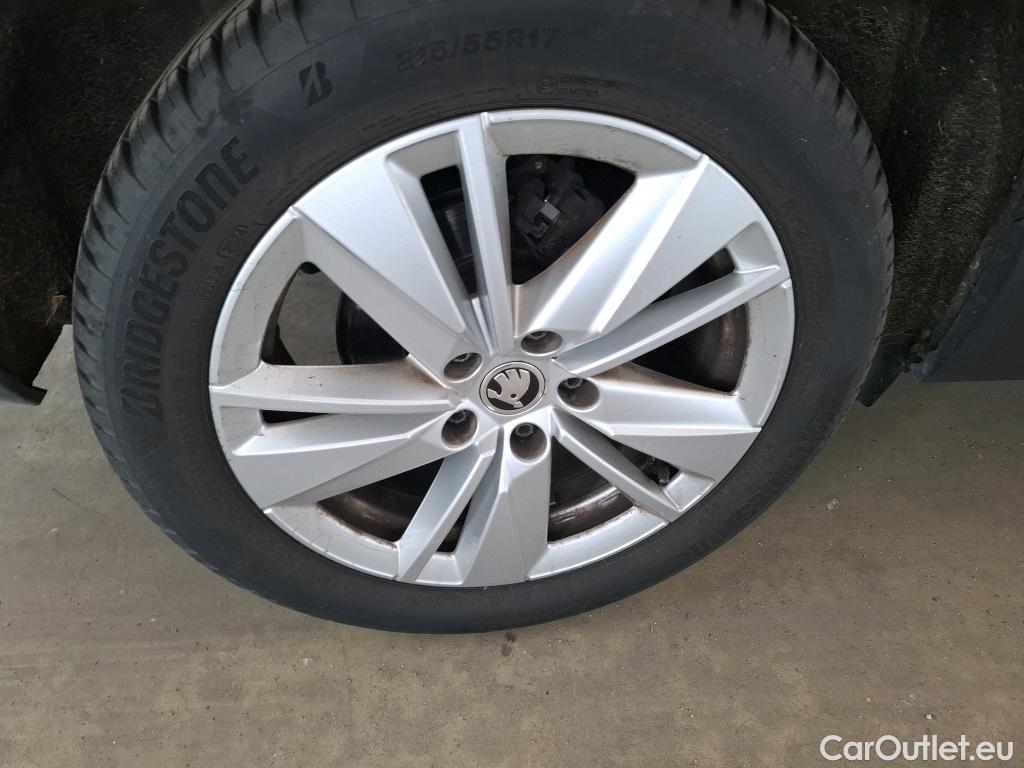  Skoda  Karoq SKODA  2017 5P SUV 2 0 TDI 116ch DSG7 Business #25