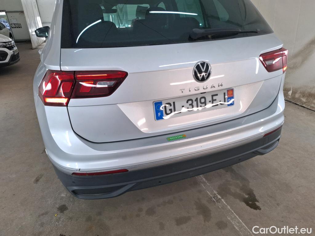  Volkswagen  Tiguan VOLKSWAGEN  / 2020 / 5P / SUV 2.0 TDI 150 DSG7 Life Business #3