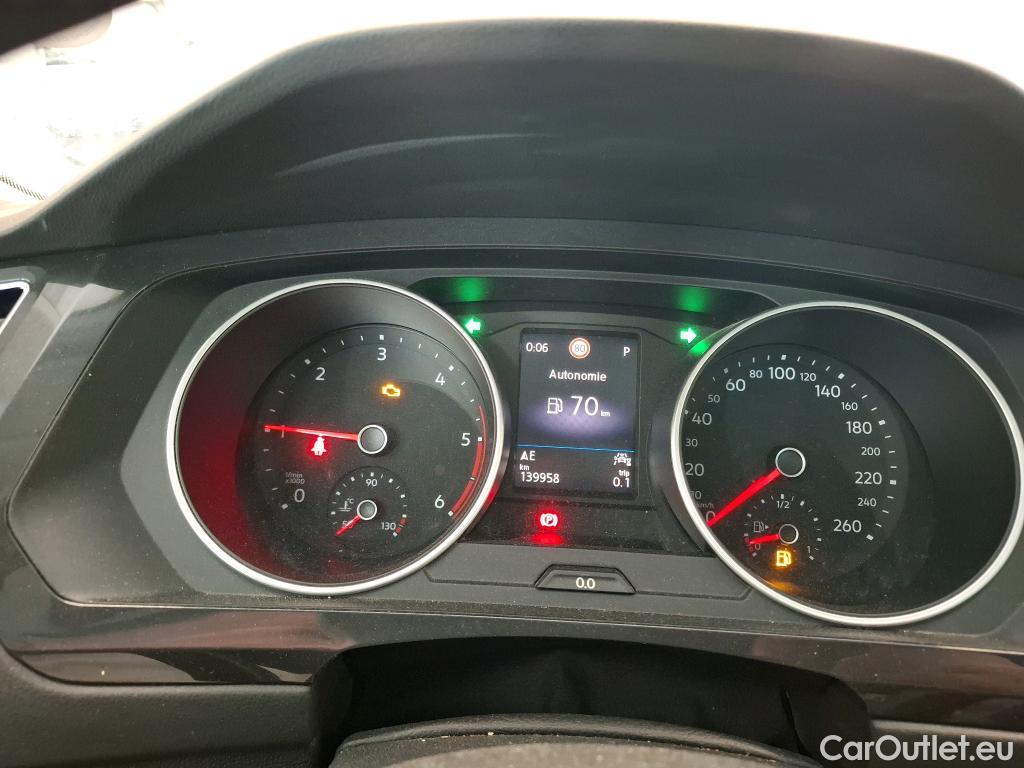  Volkswagen  Tiguan VOLKSWAGEN  / 2020 / 5P / SUV 2.0 TDI 150 DSG7 Life Business #16