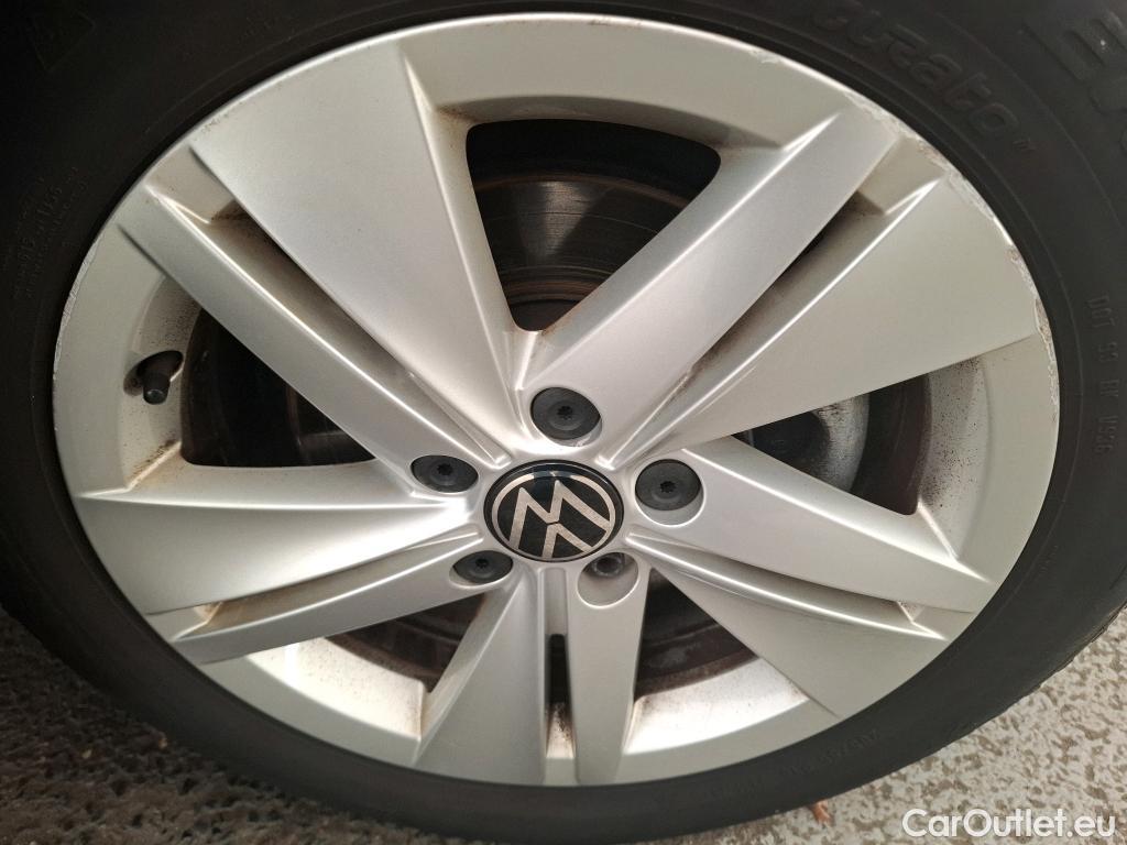  Volkswagen  Golf  VOLKSWAGEN / 2020 / 5P / Berline 2.0 TDI SCR 115 DSG7 Life Busi #11