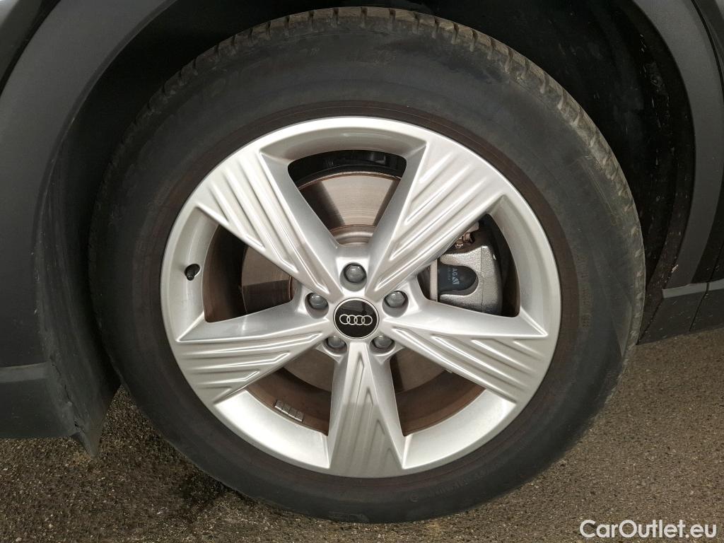  Audi  Q4 E-Tron  45 e-tron Design BVA #9