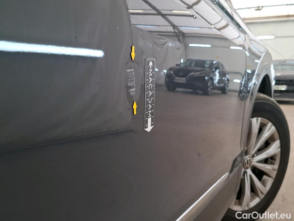  Volkswagen  Tiguan VOLKSWAGEN  / 2020 / 5P / SUV 1.4 eHybrid 245 DSG6 Life Business #3