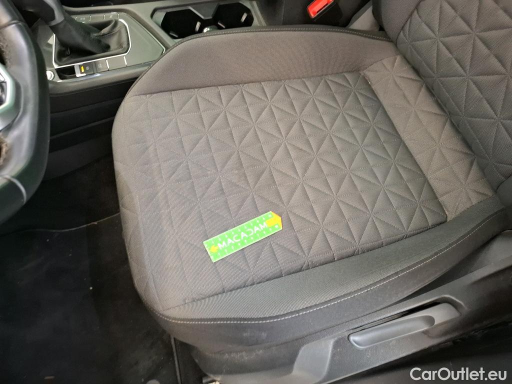  Volkswagen  Tiguan VOLKSWAGEN  / 2020 / 5P / SUV 2.0 TDI 150 DSG7 Life Business #14