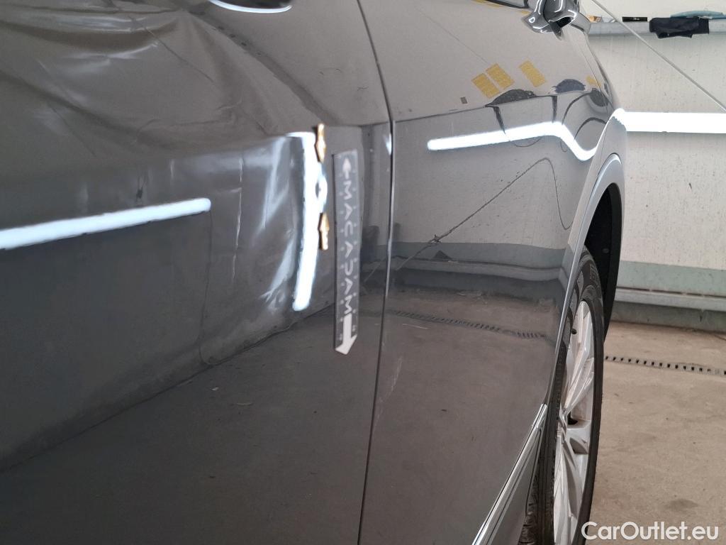  Volkswagen  Tiguan VOLKSWAGEN  / 2020 / 5P / SUV 1.4 eHybrid 245 DSG6 Life Business #13
