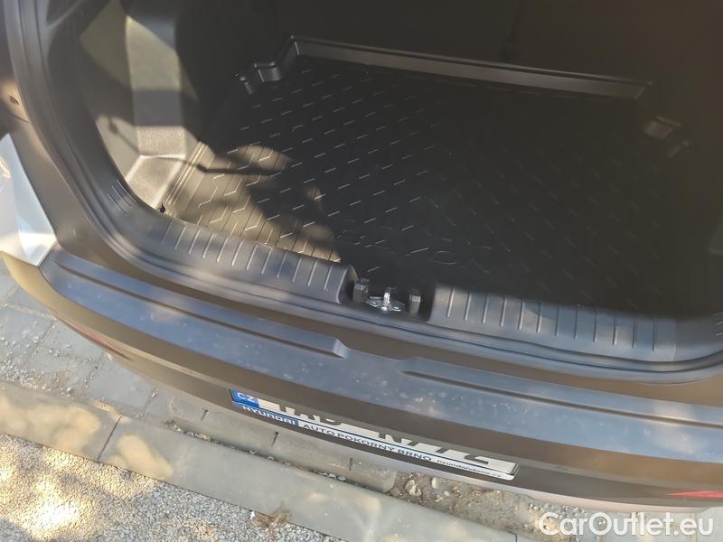  Hyundai  Bayon   (2021)  1.0 T-GDI Play Plus AT #3