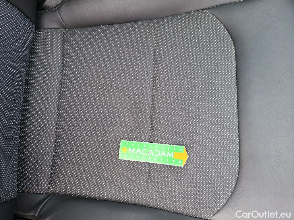  KIA  Ev6 KIA  / 2021 / 5P / SUV BEV 77.4 KWH AIR ACTIVE #45