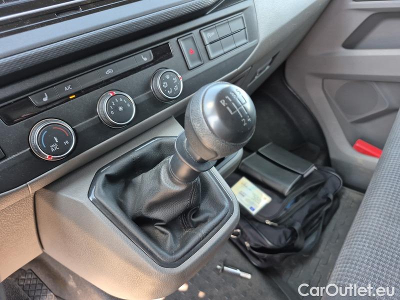  Volkswagen  Transporter T6  (2015) Tran.2.0TDI 81 4d #8