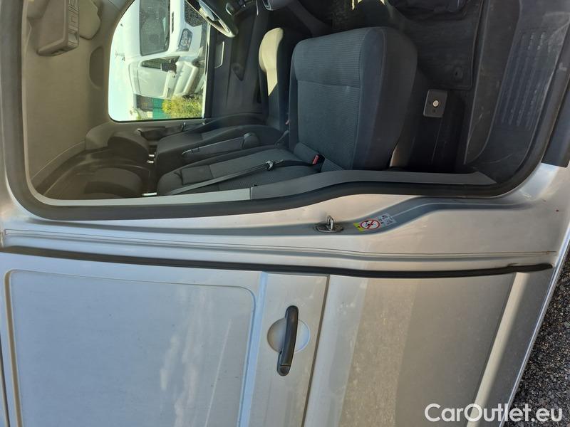  Volkswagen  Transporter T6  (2015) Tran.2.0TDI 81 4d #30