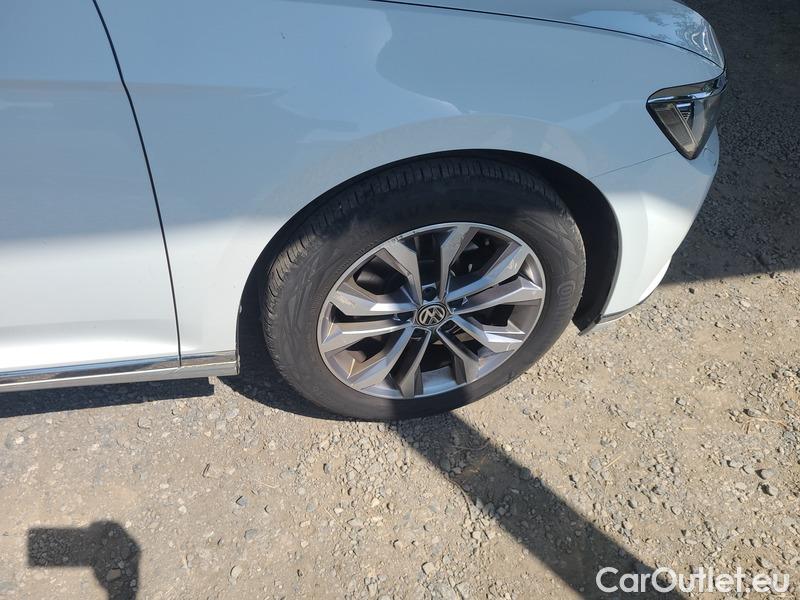  Volkswagen  Passat  Variant (CB5) (2019) Pas.Var.2.0TDI 110 HL #6