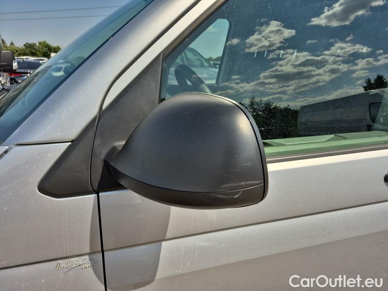  Volkswagen  Transporter T6  (2015) Tran.2.0TDI 81 4d #13