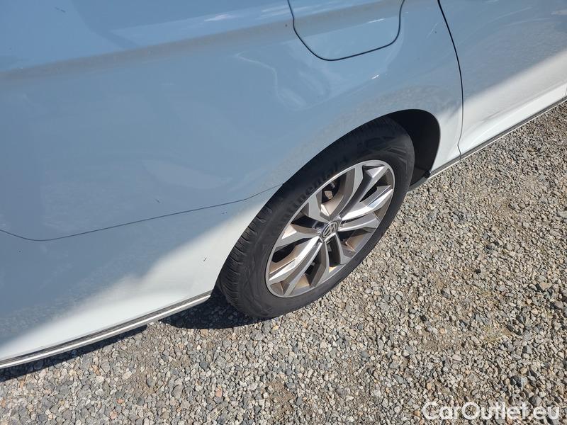  Volkswagen  Passat  Variant (CB5) (2019) Pas.Var.2.0TDI 110 HL #13