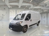 Peugeot Boxer PEUGEOT  / 2023 / 4P / FURGONE 2.2 BLUEHDI 120 SeS 330 L2H2