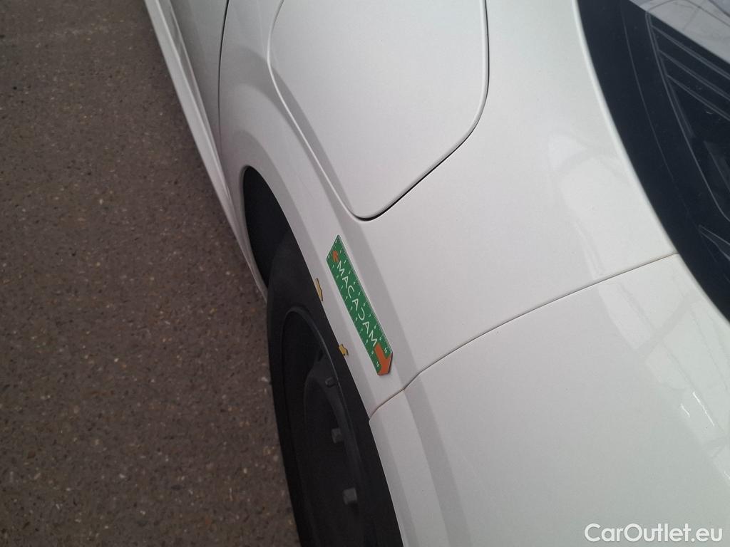 Peugeot  208  Premium 1.2 PureTech 75CV BVM5 E6d #4