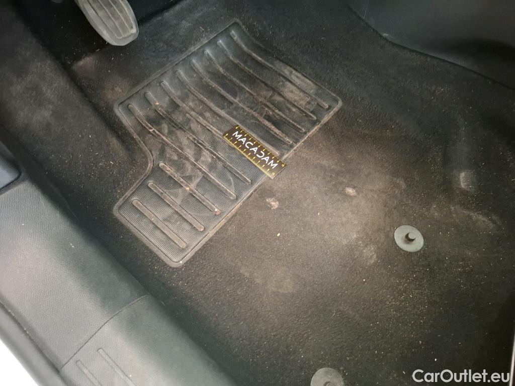  Peugeot  208  Premium 1.2 PureTech 75CV BVM5 E6d #29
