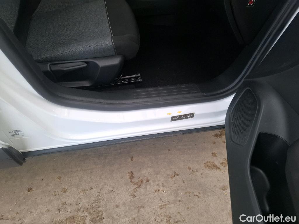  Citroen  C4  Berline Feel Nav Business R 1.5 BlueHDI 110CV BVM6 E6d #64