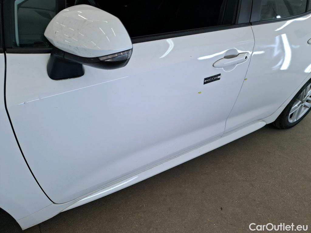  Toyota  Corolla  / 2018 / 5P / Berline Hybride 122h Dynamic Business Stage Acad / TRANSFO VP/VF #24