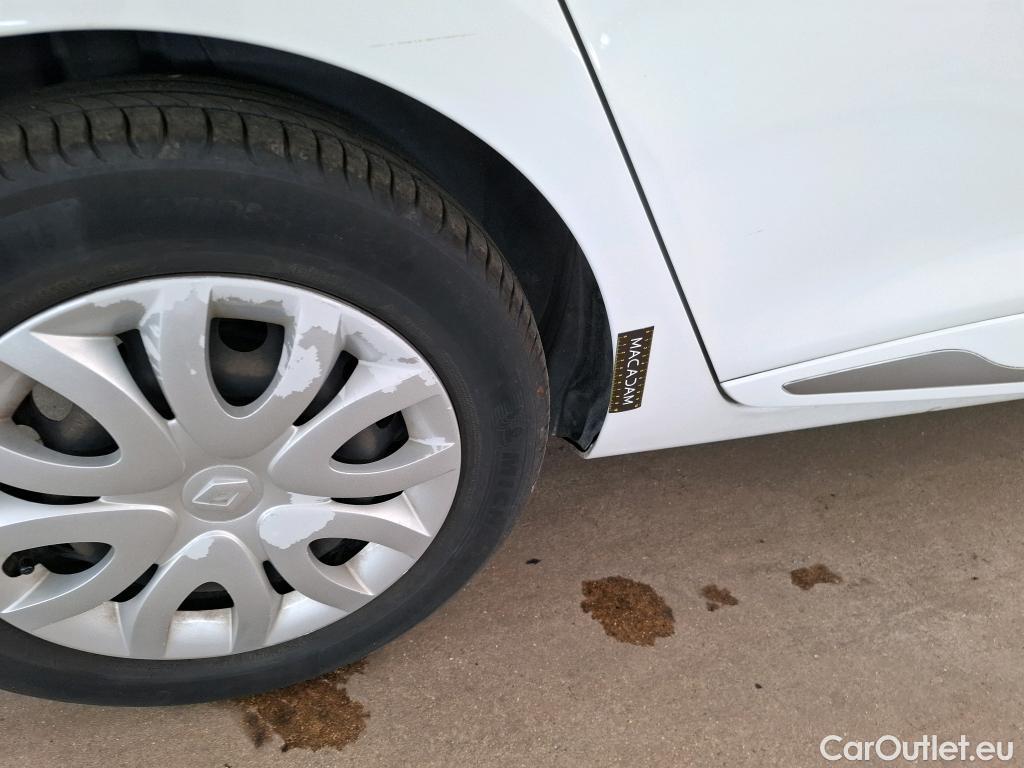  Renault  Clio  IV Air MediaNav 1.5 dCi 90CV BVM5 E6 #31