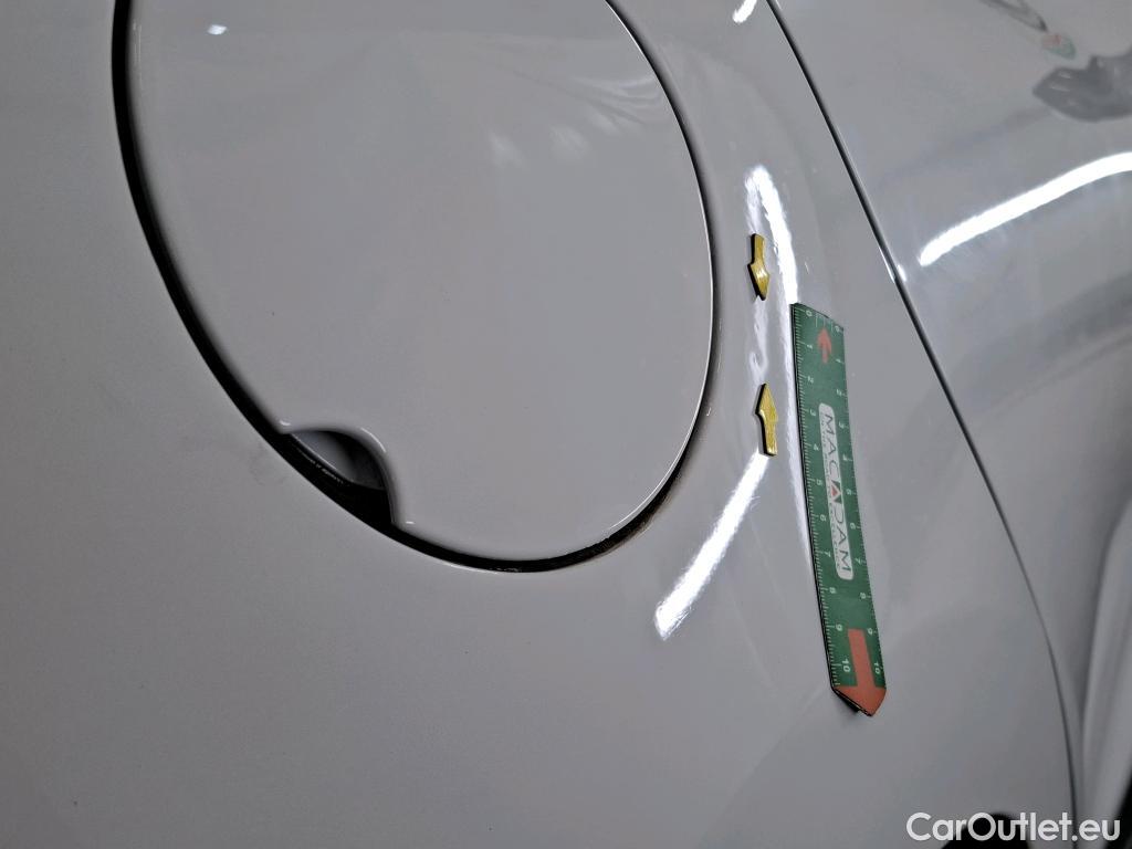  Renault  Clio  IV Air MediaNav 1.5 dCi 75CV BVM5 E6 #8