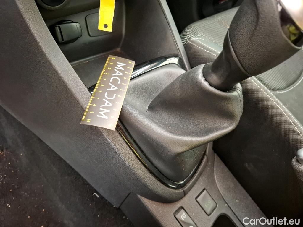 Renault  Clio  IV Air MediaNav 1.5 dCi 90CV BVM5 E6 #29