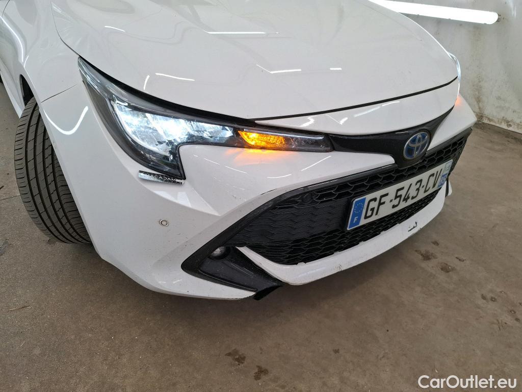  Toyota  Corolla  / 2018 / 5P / Berline Hybride 122h Dynamic Business Stage Acad / TRANSFO VP/VF #1
