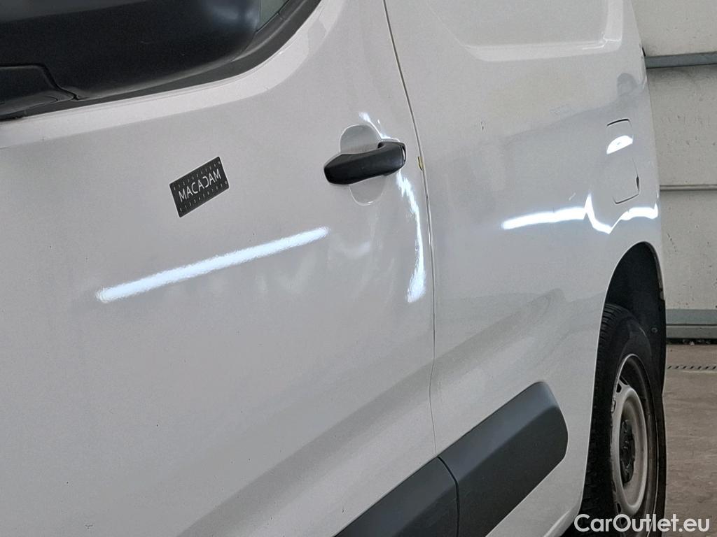  Citroen  Berlingo  Fourgon Club M 650 1.5 BlueHDi 100CV BVM5 E6dT #37