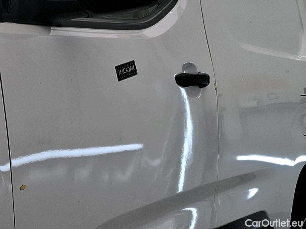  Citroen  Berlingo  Fourgon Club M 650 1.5 BlueHDi 100CV BVM5 E6dT #40
