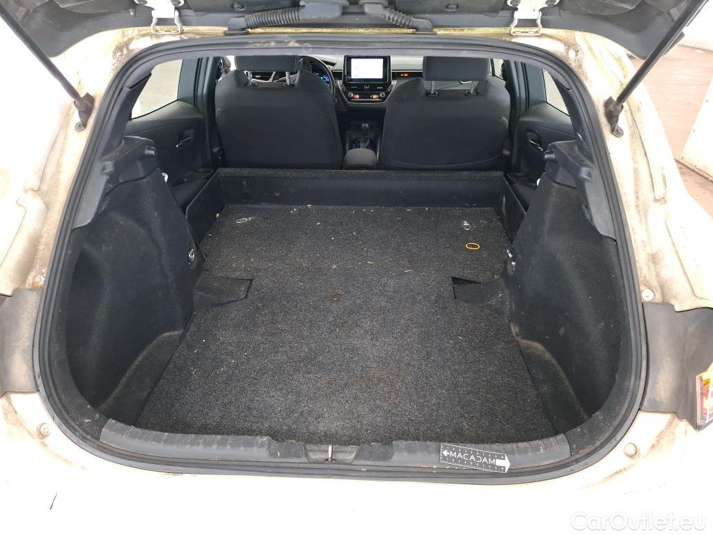  Toyota  Corolla  / 2018 / 5P / Berline Hybride 122h Dynamic Business Stage Acad / TRANSFO VP/VF #32