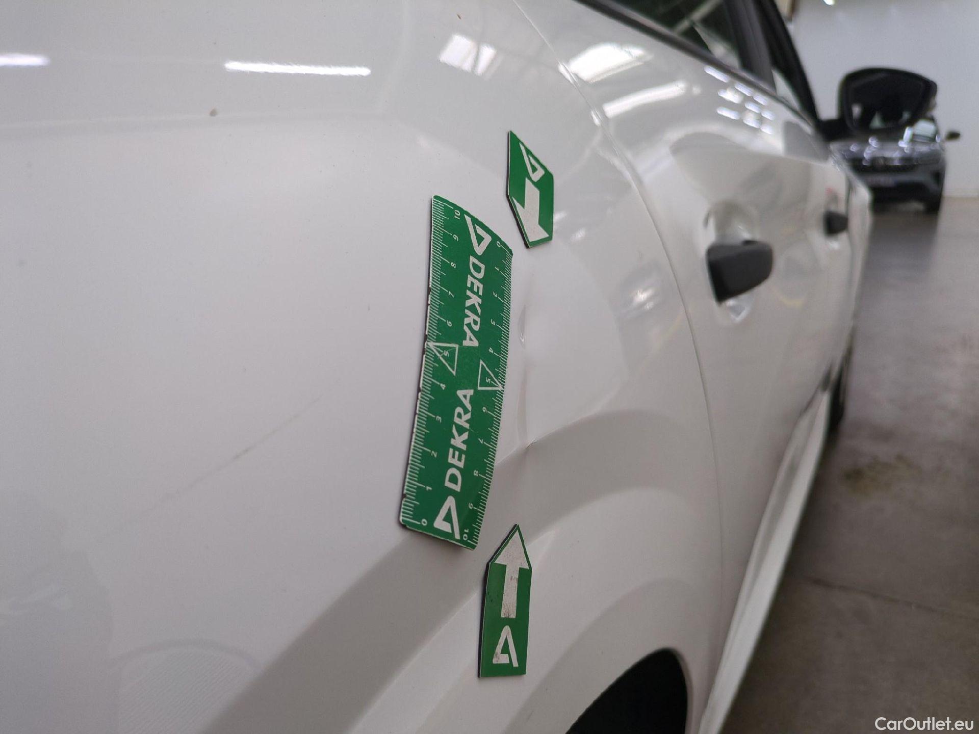  Peugeot  208  Premium 1.5 HDi 100CV BVM6 E6d #53