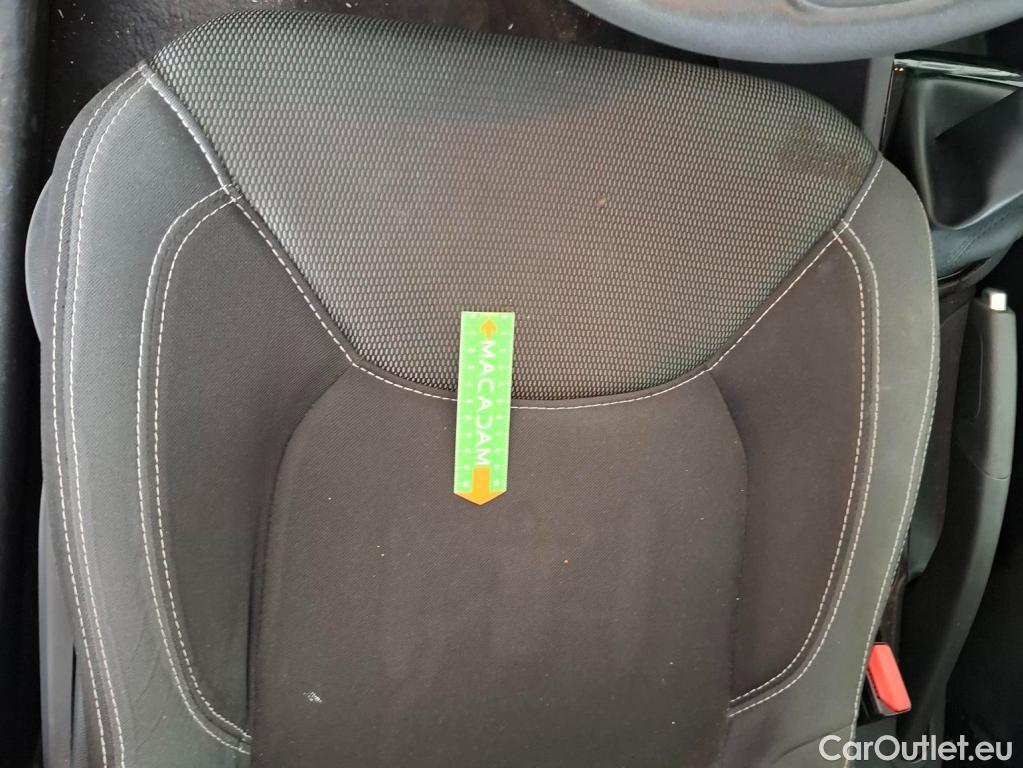 Renault  Clio  IV Air MediaNav 1.5 dCi 90CV BVM5 E6 #17
