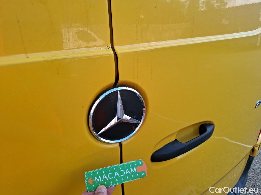  Mercedes  Sprinter MERCEDES-BENZ  / 2018 / 4P / Fourgon tôlé 314 CDI Emp 4325 3.5T #60