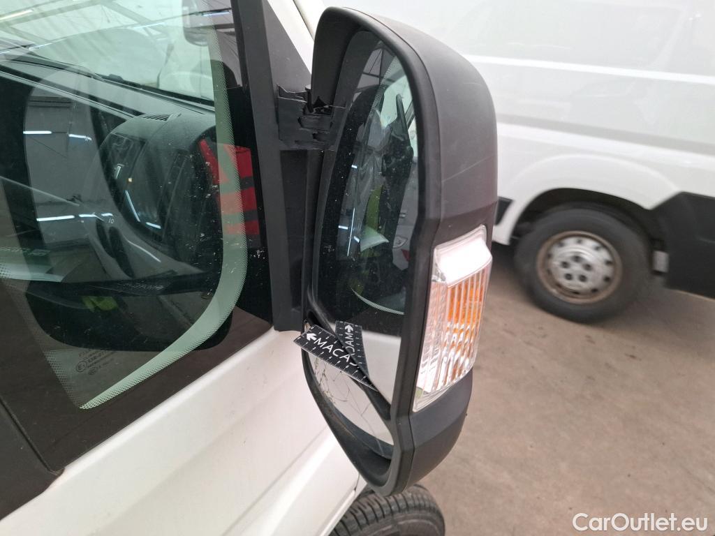  Peugeot  Boxer PEUGEOT  / 2014 / 4P / Fourgon tôlé BLUEHDI 110 PREMIUM PACK 330 L1H1 #43