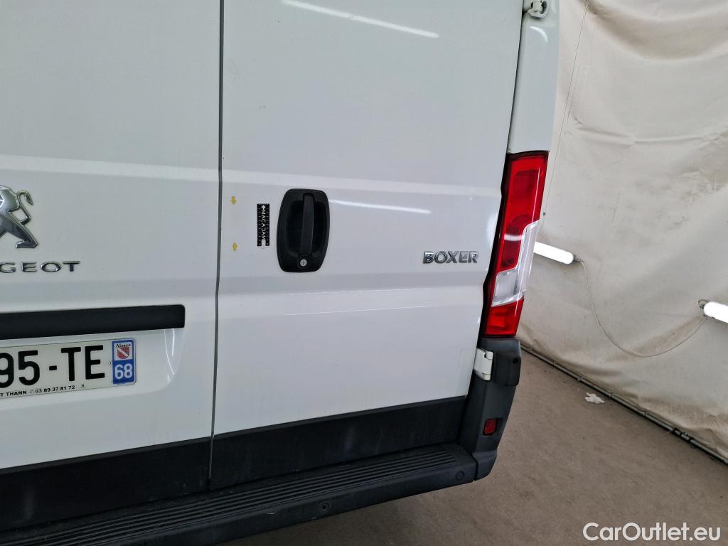  Peugeot  Boxer PEUGEOT  / 2014 / 4P / Fourgon tôlé BLUEHDI 110 PREMIUM PACK 330 L1H1 #30