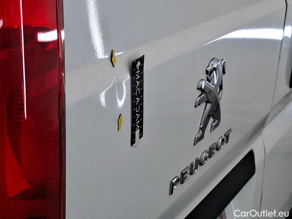  Peugeot  Boxer PEUGEOT  / 2014 / 4P / Fourgon tôlé BLUEHDI 110 PREMIUM PACK 330 L1H1 #24