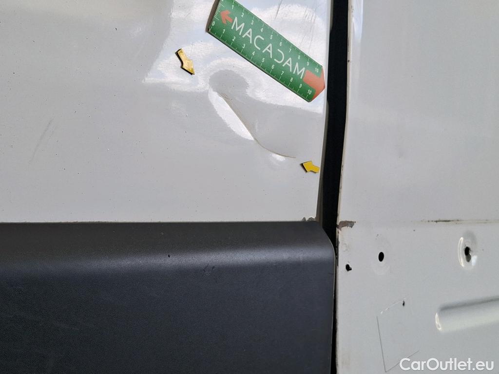  Renault  Master  Fourgon L2H2 3 5 Grand Confort dCi 130CV BVM6 E6 #44