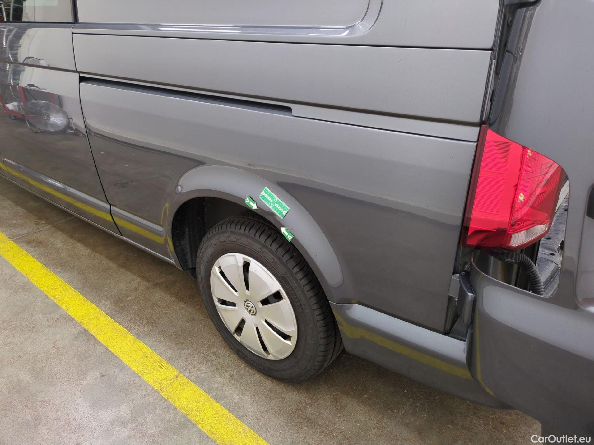 Volkswagen  Transporter VOLKSWAGEN  ProCab / 2019 / 4P / Fourgon tôlé 2.0 TDi 150 DSG7 L2H1 Business Plus #22