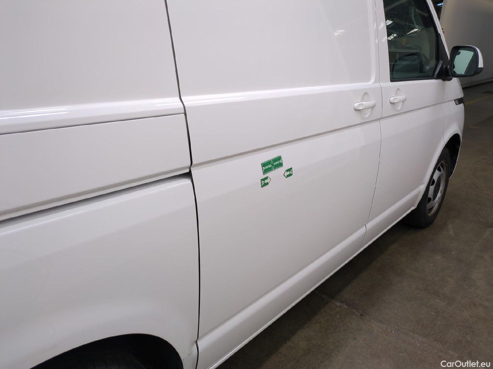  Volkswagen  Transporter VOLKSWAGEN  / 2019 / 4P / Fourgon tôlé 2.0 TDi 150 DSG7 L1H1 Business Line Plus #30